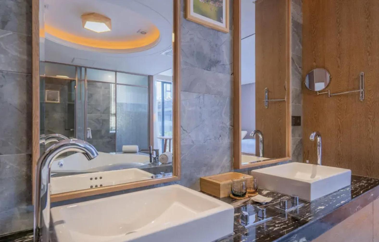 Hong Long Jing Hotel دالي المظهر الخارجي الصورة